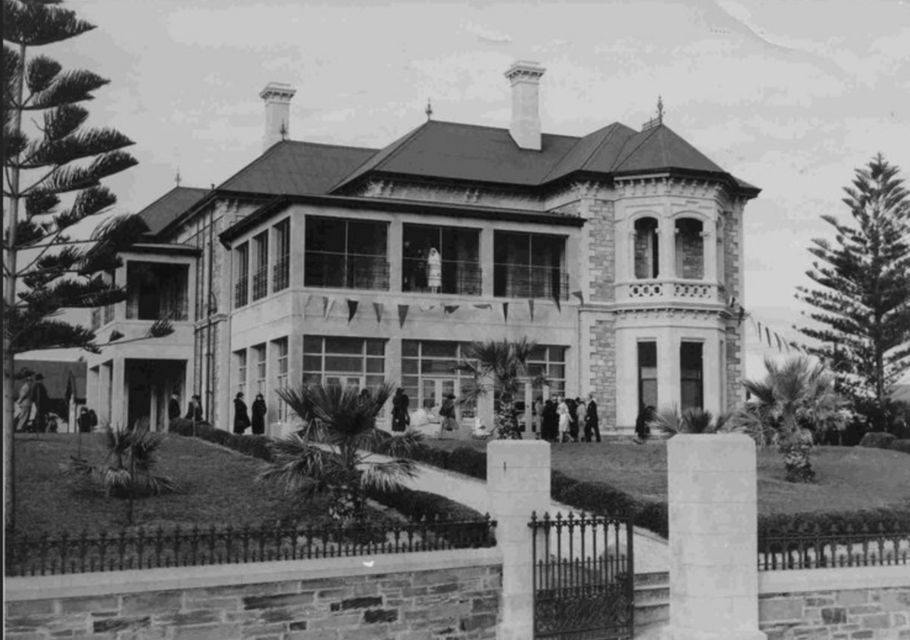 old photo of alvington house 